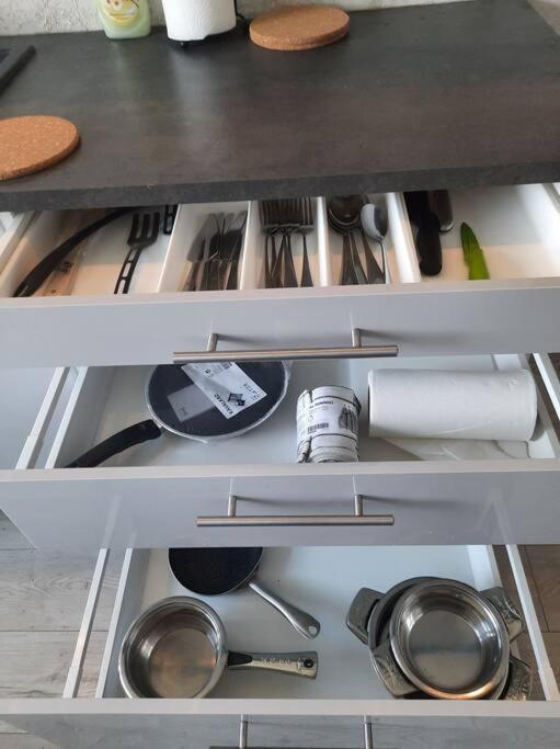 Appartement Urocze Mieszkanko 1,25 Km Do Morza Baltyckiego à Gdańsk Extérieur photo