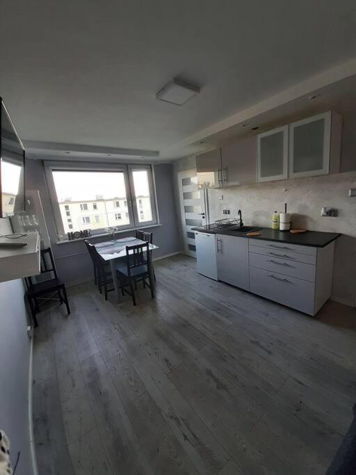 Appartement Urocze Mieszkanko 1,25 Km Do Morza Baltyckiego à Gdańsk Extérieur photo